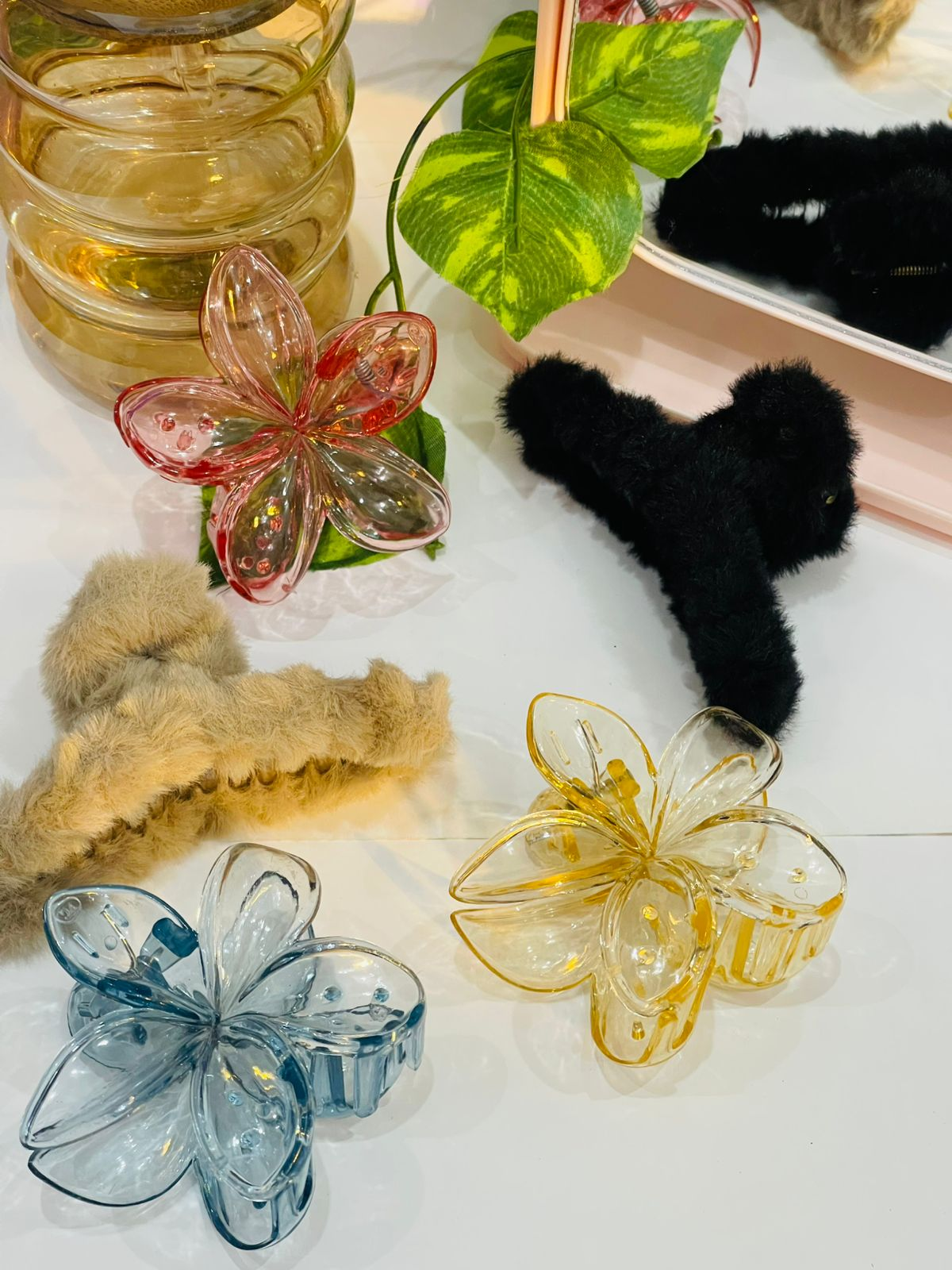 HAIR ACCESSORIES