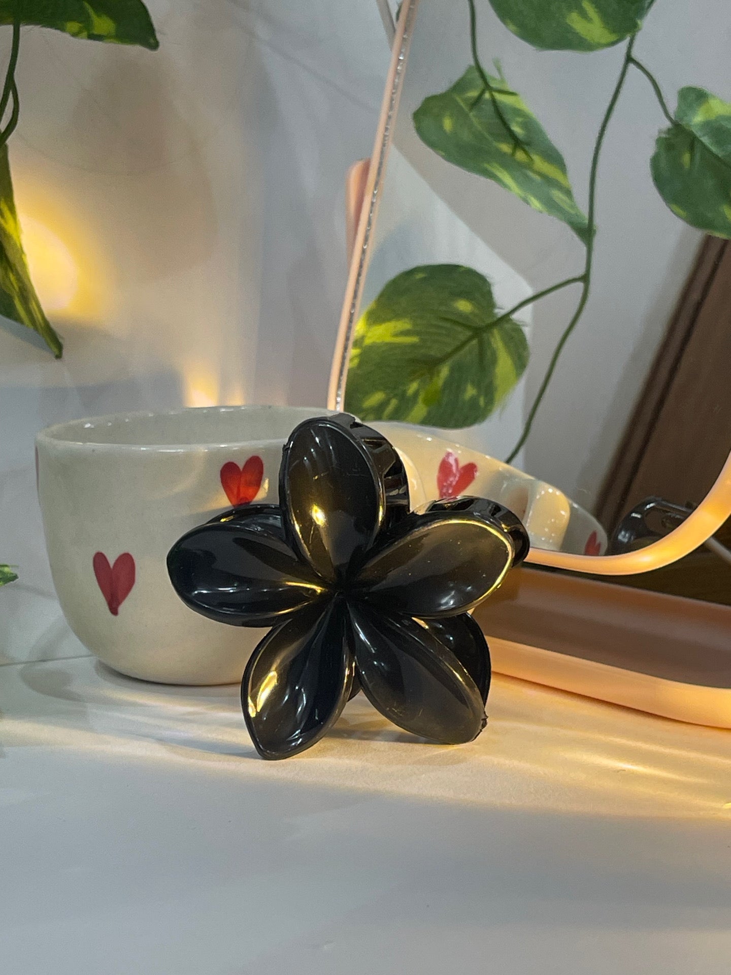 Elegant Blossom Claw Clip