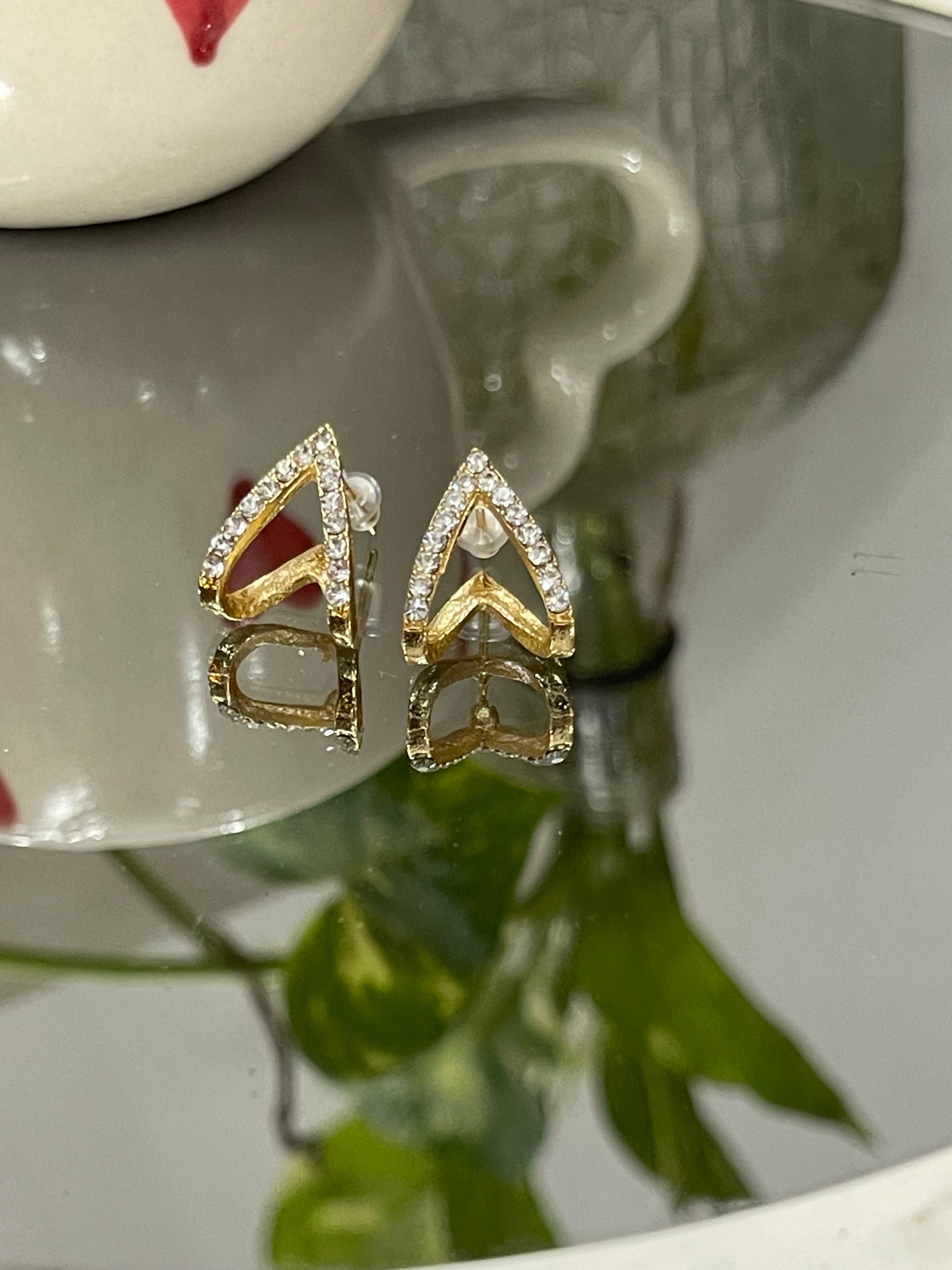 Gilded Heart Elegance Earrings