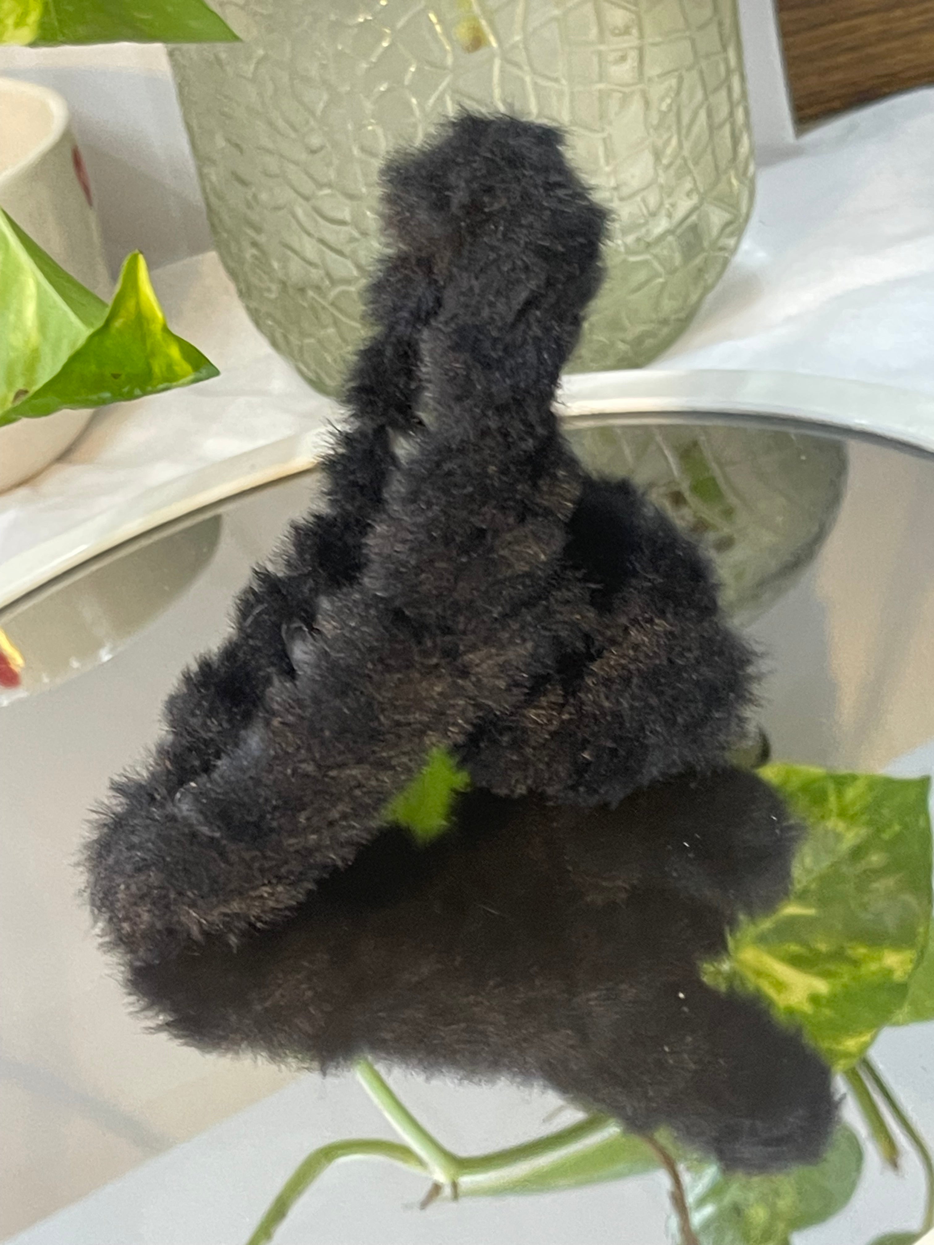 Snowy Fluff Hair Claw