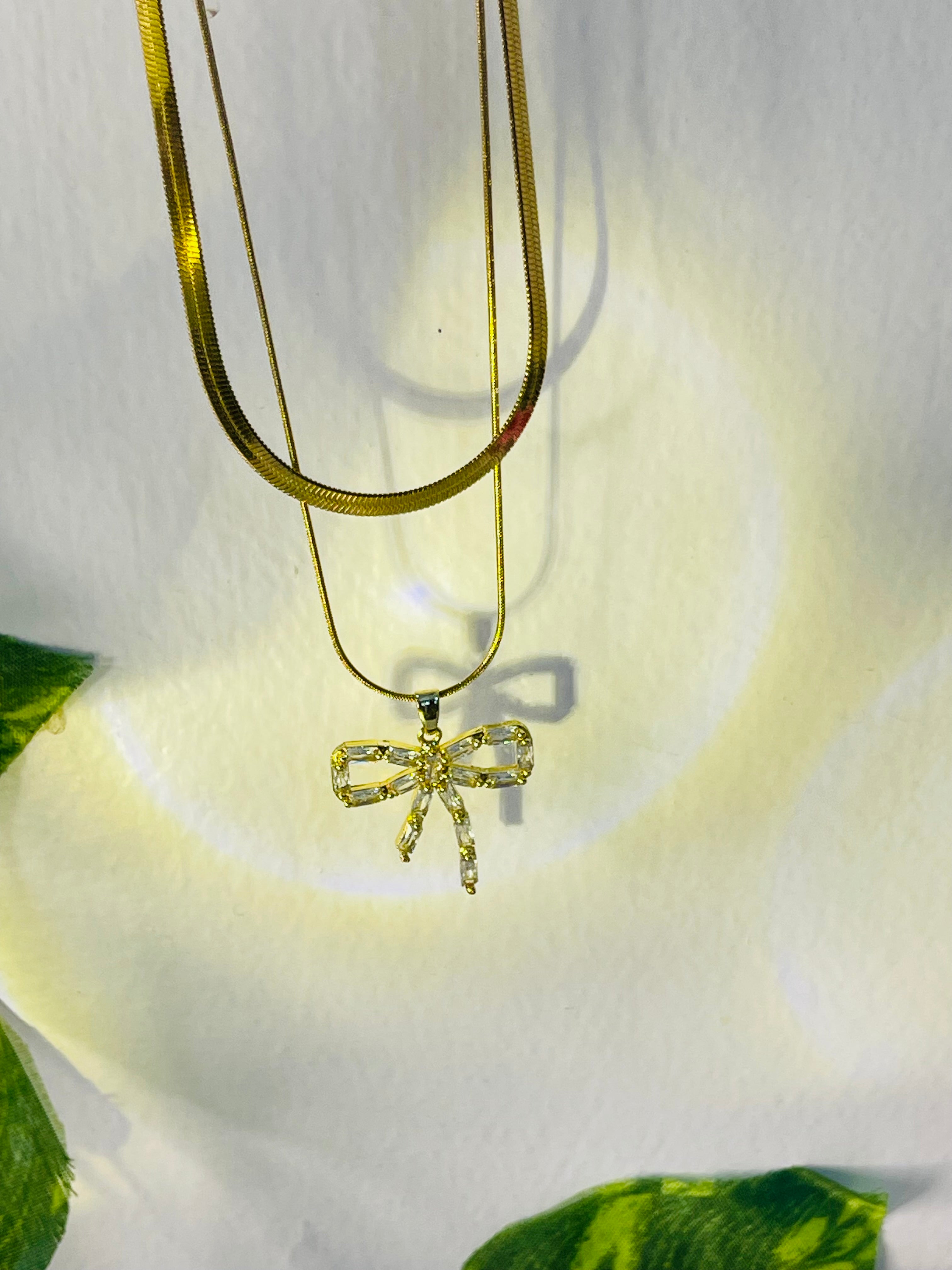 Forever Bow Pendant(Anti-Tarinsh)